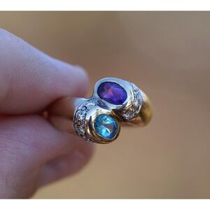 Vintage 14k‎ Solid Yellow Gold Natural Diamonds Amethyst Topaz Bypass Ring
